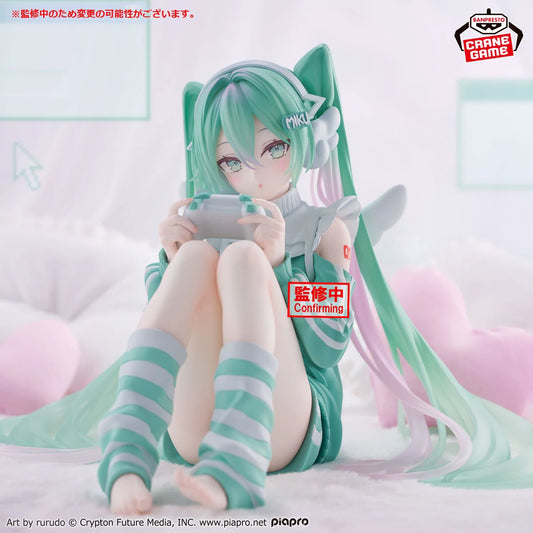 Banpresto Hatsune Miku Holiday Memories 13CM PVC Model