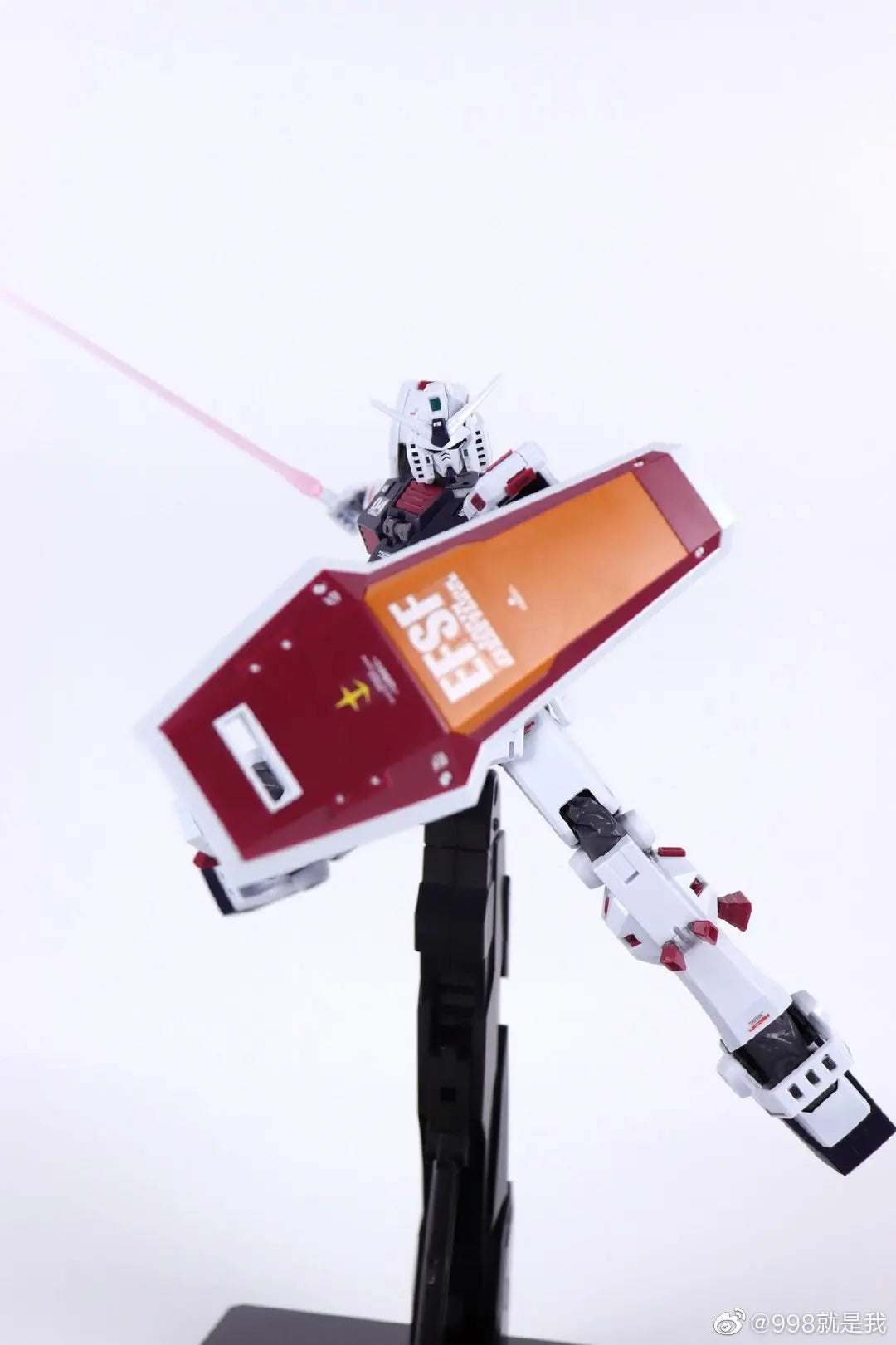 DABAN 6654 FA-78 MG 1/100 FA 78 Full Armor Thunderbolt Ver. Assembly Model Kit Action Figures Toy Robot Plastic Model Kits Gifts