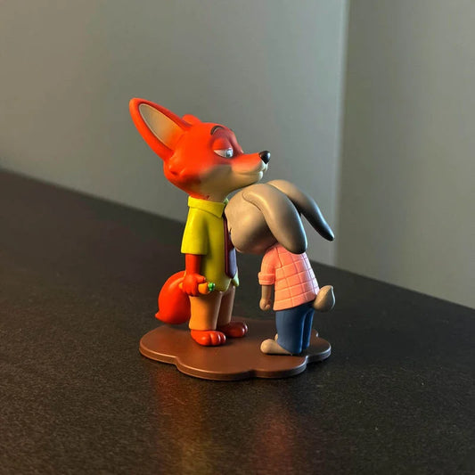 6-Piece Set Zootopia  Nick & Judy Hugging Action Figures Collectible Desktop Decor Anime Souvenirs  Toys