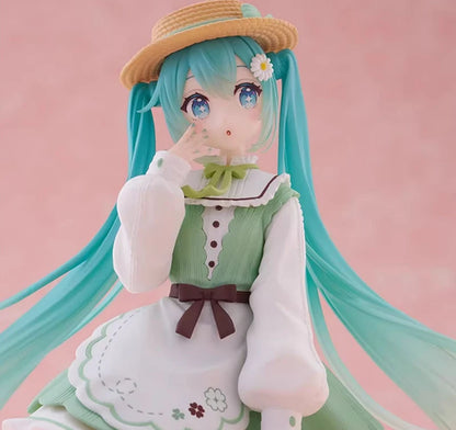 Bandai Hatsune Miku Country Ver 18CM PVC Figure