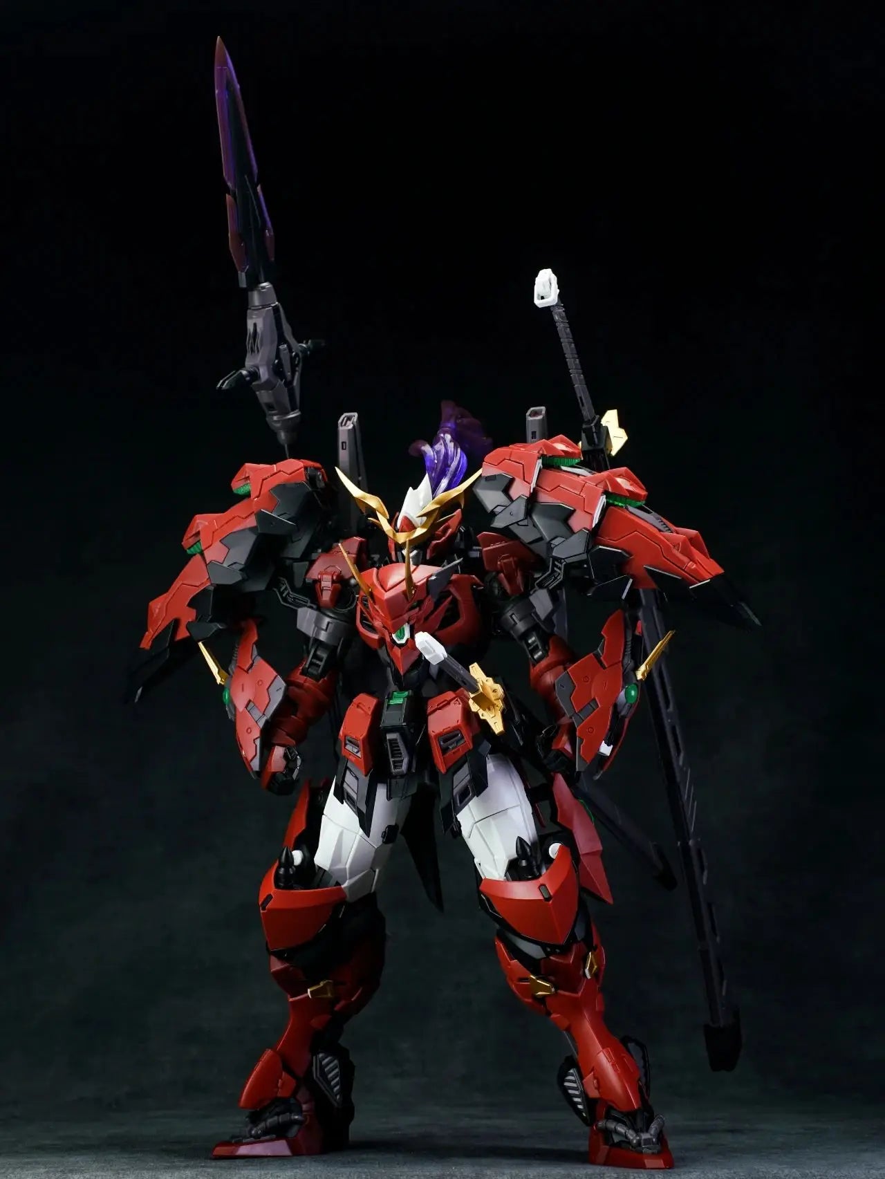Mingjiangzhuan Qingsheng Model Kit 1/100 ABS PVC