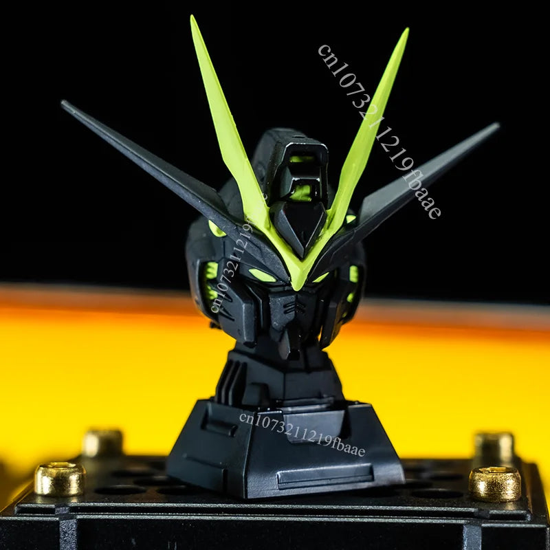 In Stock Minerva Hobby STRIKE FREEDOM Head Carving MG MGEX Assembly Model Kit Midnight With Lamp Toy Mecha Model Head Toys Gifts