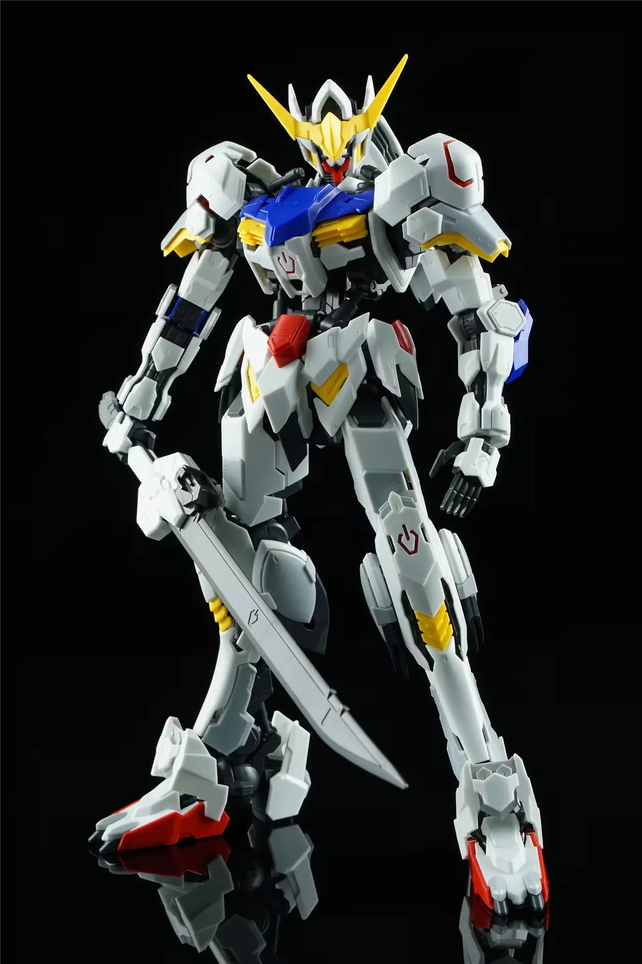 Bandai Barbatos Fourth Demeanor 1/100 MG ABS Model