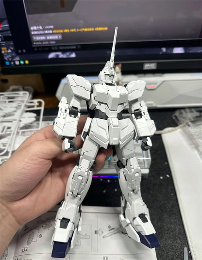 Bandai RX-0 Unicorn Ver.Ka 1/100 Assembly Plastic Model Kit