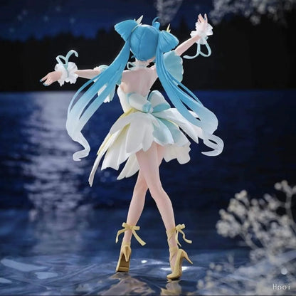 Swan Lake Classic Ballet Themed Pvc Figurine - Premium Collectible Anime & Pop Culture Statue Decoration Trendy Toy Model Ballet