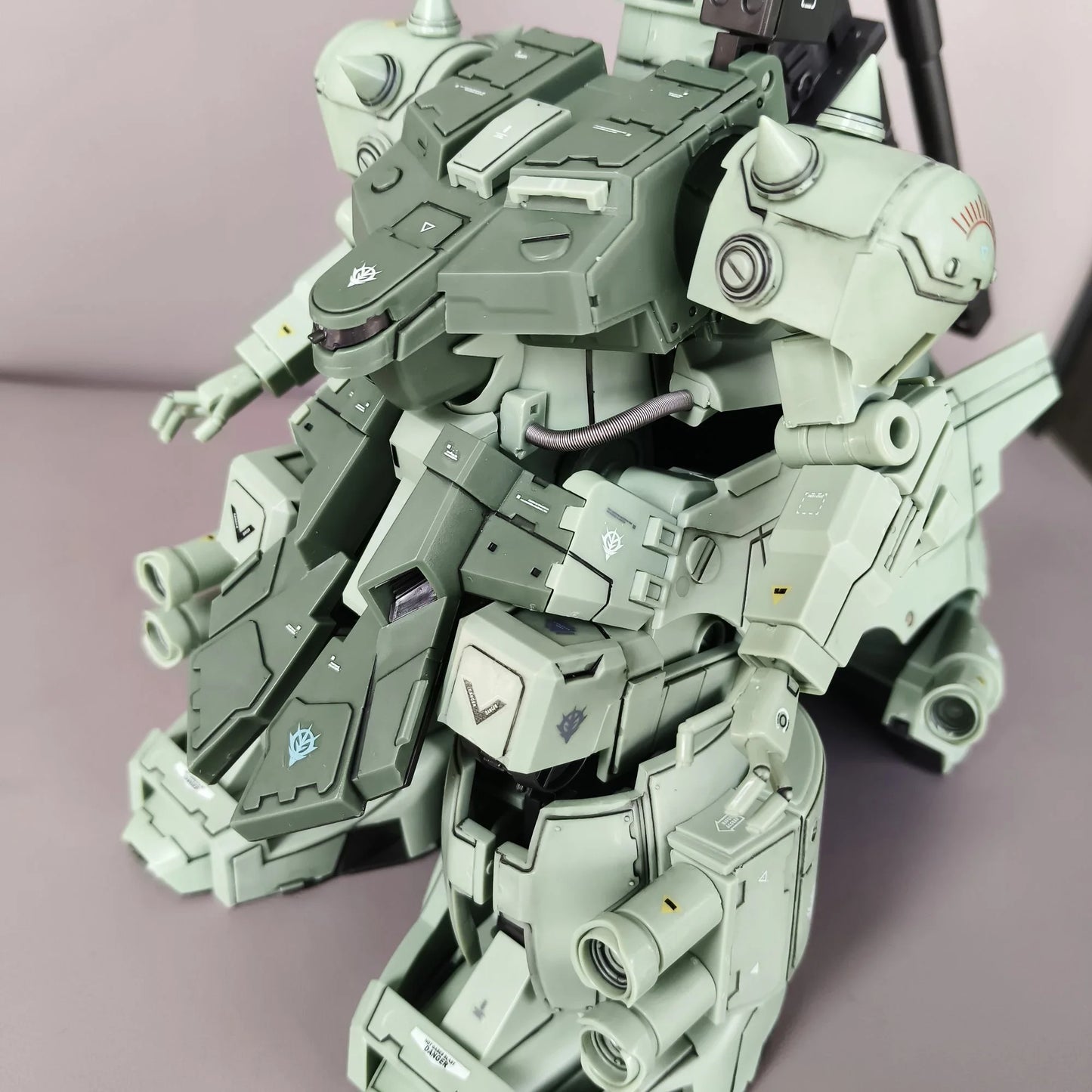 In Stock YMS-16M XAMEL Assembly Model Kit Desert Yellow Yms-16m Figures  Action Figure Plastic Model Toy Robot Gifts