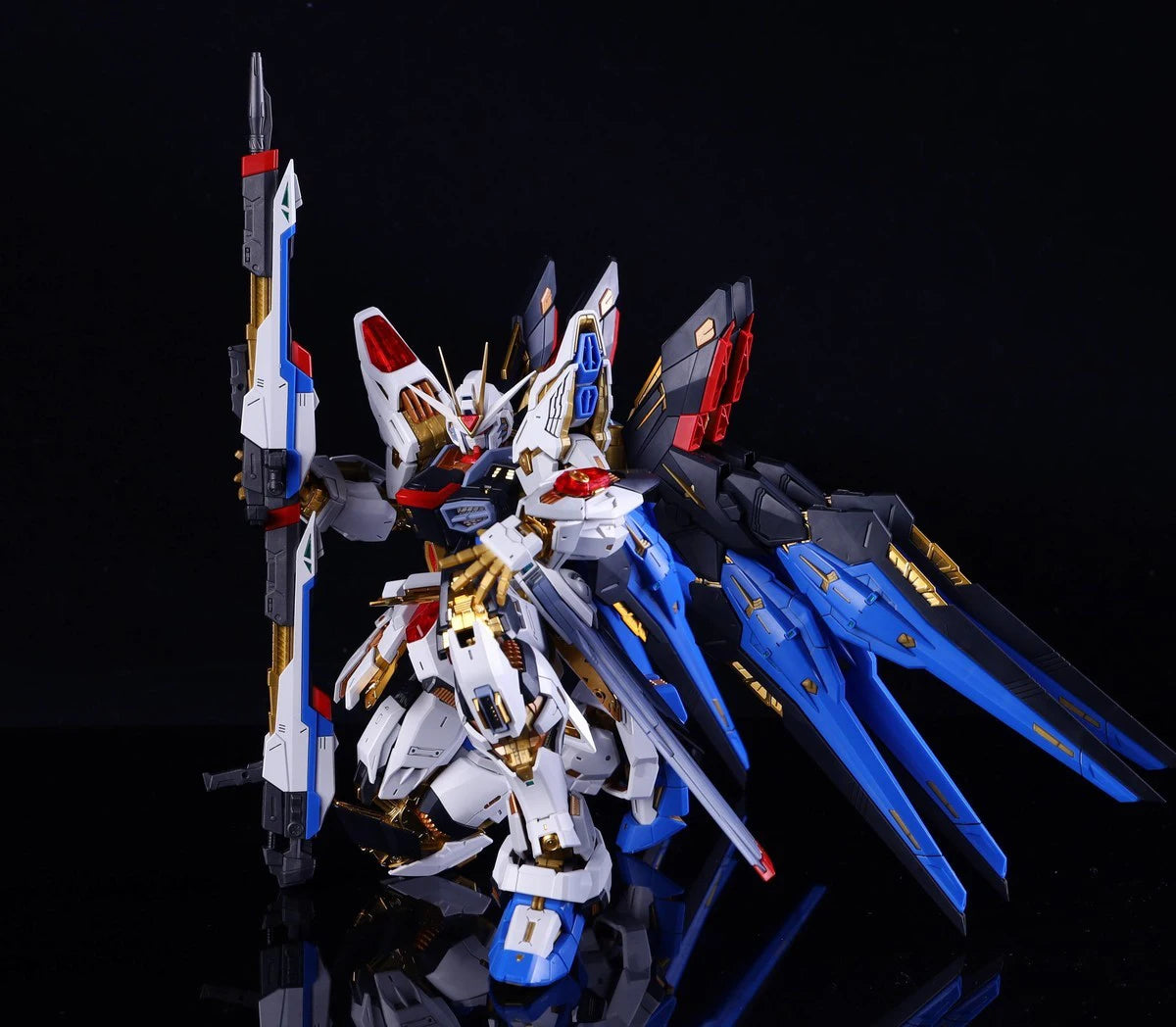 PIANXIN MGEX Strike Freedom 1/100 ABS Model Kit