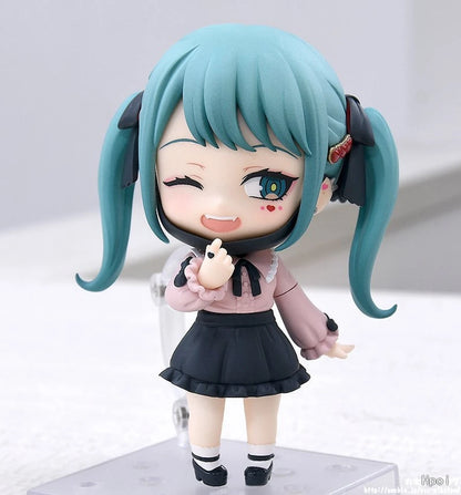 10cm #2239 Hatsune Miku Anime Figure Kawaii The Vampire Hatsune Miku Action Figure Room Decorations PVC Collection Model Toys