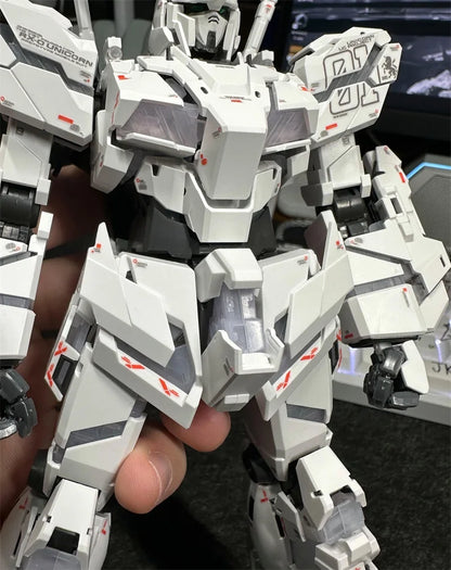 Bandai RX-0 Unicorn Ver.Ka 1/100 Assembly Plastic Model Kit