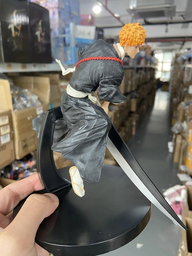 18.5cm Bleach Anime Hitsugaya Toushirou Zaraki Kenpachi Kurosaki Ichigo Action Figure Collectible Model Toys Japanese