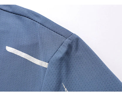 Chrlck Men’s Quick Drying Breathable Running T-Shirt Soft Elastic Outdoor Sports Shirt Summer