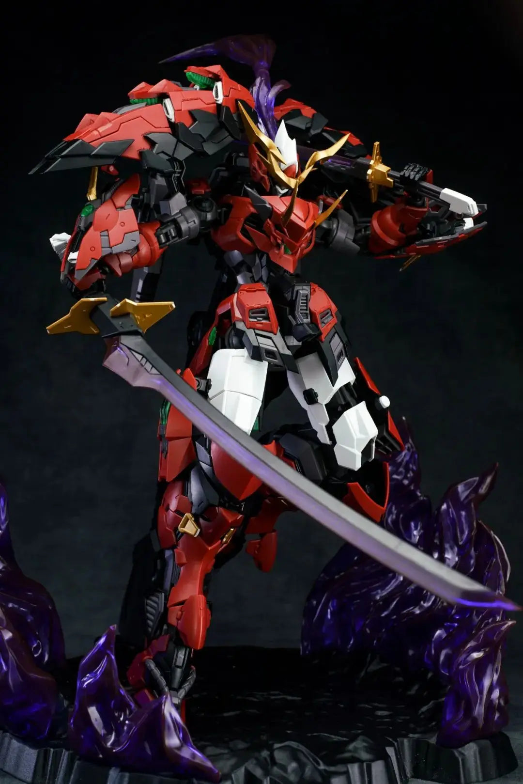 Mingjiangzhuan Qingsheng Model Kit 1/100 ABS PVC