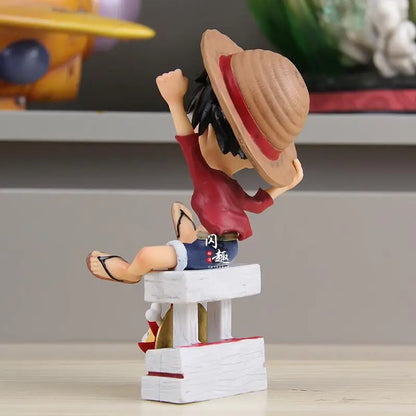 new One Piece Showhand sh GK figure Luffy hand model statue Straw hat One Piece figures boy toy adult gift decorations kids toys