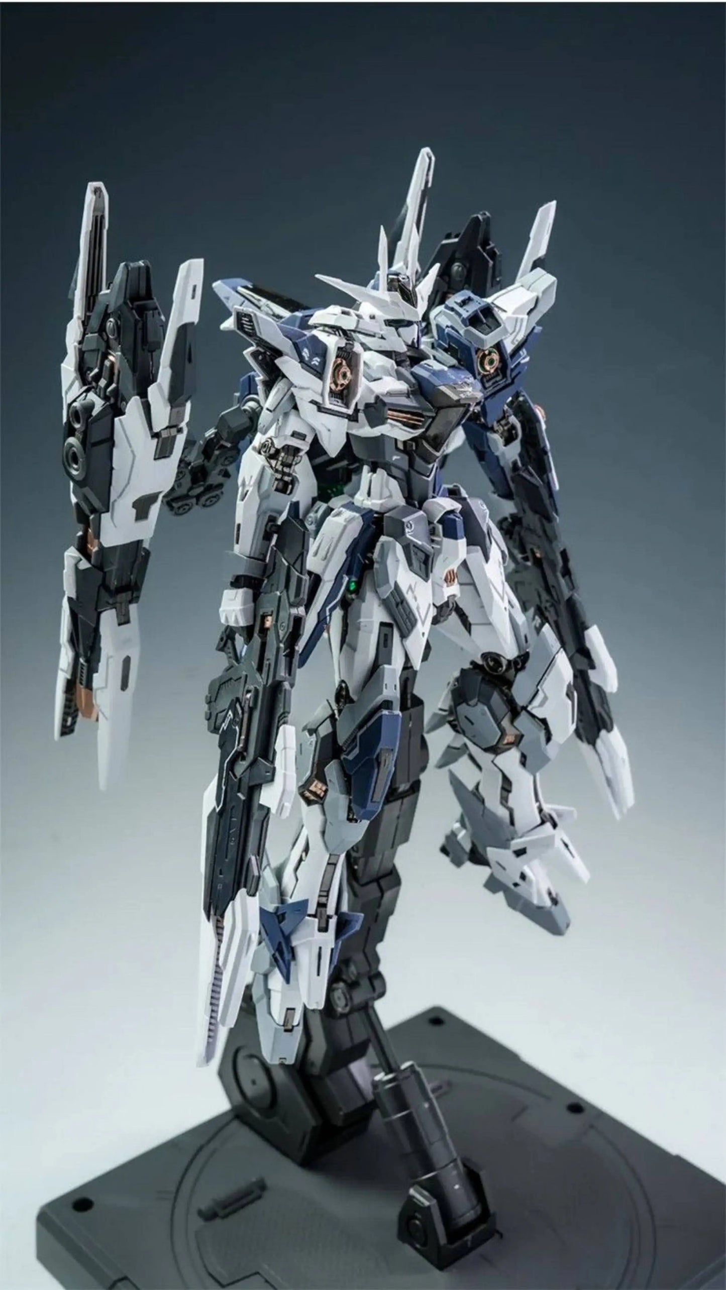 JOY TOY Star Eternal Emerald Zero Ver 1/100 ABS Model Kit