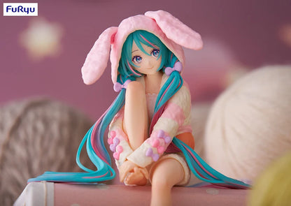 Bandai Hatsune Miku Rabbit Ear Pajamas Ver 11CM PVC Model
