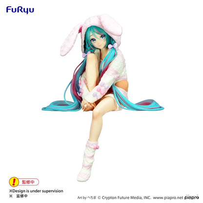 15CM Anime HATSUNE MIKU Figure Noodle Stopper Figure Rabbit Ear Pajamas Model Toy Japanese Dolls Aciton Figure Collection Gift